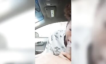 Ebony MILF Takes Amateur Blowjob in Dark Car Outdoors