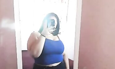 Ney Martinez: Gorda Puta de Facebook