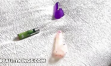 Chloe Kinks Gets Roughly Pounded in the Bedroom