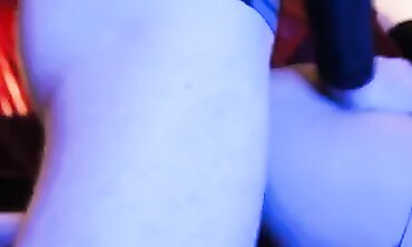 Ebony MILF Eva Latex Takes a Deep Blowjob and Creampie