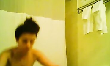Stunning Paola Squats Nude in the Bathroom