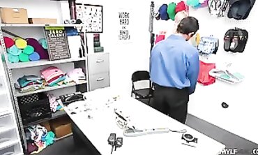 Ryan Keely Gets Caught Shoplifting And Punished