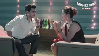 Bombshell's Passionate Romance with Her Paramour