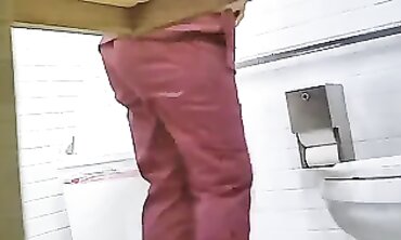 Secret Bathroom Cam: Latina Babe Takes a Douch
