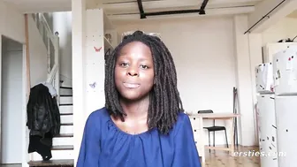 Sweet African Amateur Delicious Fingers Herself
