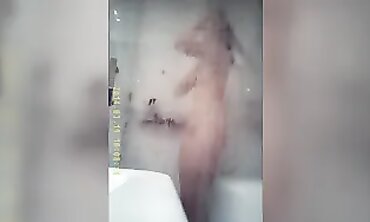 Hot College Babe Takes a Steamy Shower