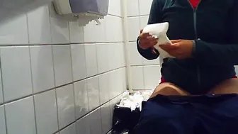Trio of Sluts Caught in Mall Toilet by Spy Cam