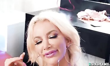 Pornstar Nicolette Shea Gets Pounded by Fan Ricky Spanish
