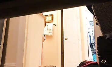 Ultra-Cutie Older Babe Shows Off Mind-Blowing Ass in Restroom
