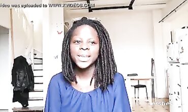German Ebony Amateur Masturbates With Dildo