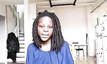 German Ebony Amateur Masturbates With Dildo