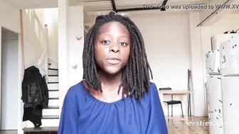 German Ebony Amateur Masturbates With Dildo