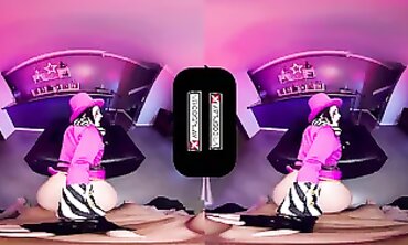 VRCosplayX Uncontrollable Moxxi Glides your Hard-on inbetween her Good-sized Mounds