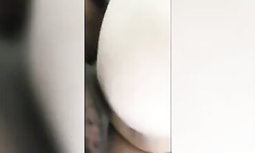 Black Big Ass Dwarf Gets Fucked in a Car