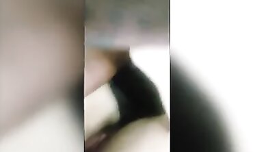 Black Big Ass Dwarf Gets Fucked in a Car