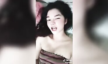 Pinay TikTok Goddess Princess Shows Off Her Bevy in the Bathroom
