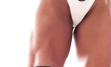 Denise Masturbates Her Plump Pussy - Closeup View of Big Boobs & Thick Waist