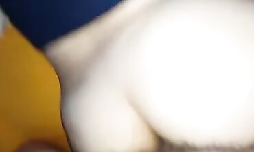 Big Ass Babe Alice7990 Takes a Thick Cock in Her Ass
