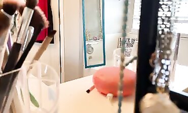 Country Girls Caught Nude in the Shower