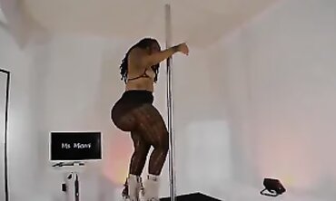 Mia's Big Black Ass