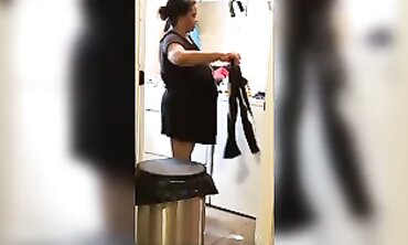 Voyeur Captures Busty Black Aunt With Huge Tits