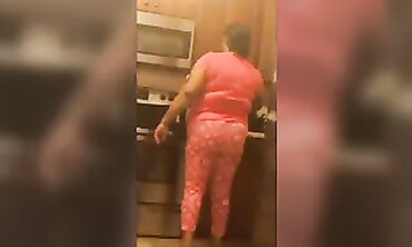 Voyeur Captures Busty Black Aunt With Huge Tits