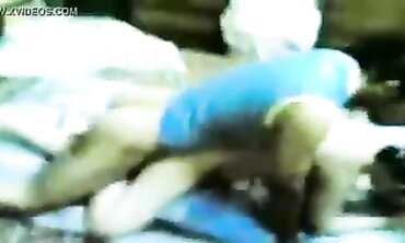 Hijab-Wearing Lebanese MILF Takes an Anal Humping