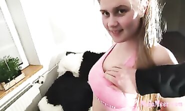 Teen Maja Takes a Hardcore Break from Her Workout
