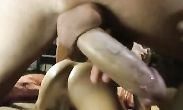 Dora Venter and Simony Diamond in Hardcore Double Penetration