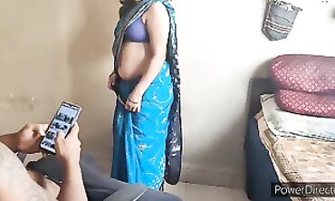 Milf suggest Christmas introduce ( maa ne diya tofa Xmas