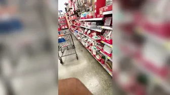 Drizzle Compilation: Thicc White Babe With A Phat Ass