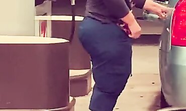 5 Minutes of Supah Luxurious Bum