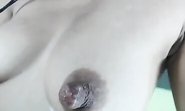 XXL White Nips