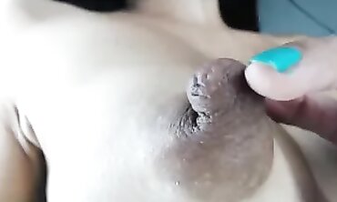 XXL White Nips
