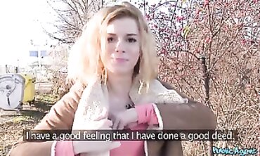 POV Outdoor Agent Gives a Thankful Blowjob