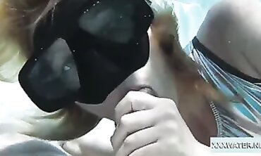 Minnie Manga Gets an Underwater Blowjob in the Pool