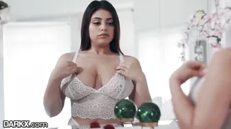 Ella Knox Takes a Massive BBC in Her Tight Latina Pussy