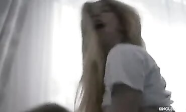 Blonde Dyke Enjoys Puss Munching and Tribbing