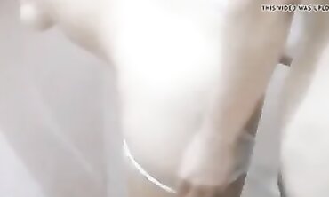 Arabian MILF Ikram69 Quick Anal Sex at Home