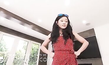 Jasmine Grey: Petite Asian Girlfriend VR Blowjob & Cowgirl Sex