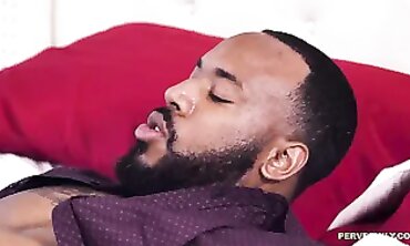 Caught Jerking Off: Natalie Brooks Helps Stepdad Jovan Jordan
