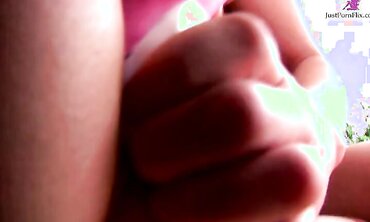 Inna Sirina and Alisa Eat Pussy and Love Every Lick
