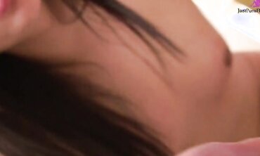 A young bitch loves to fuck with her friends and let them suck her little dick