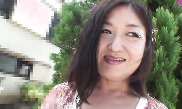 J-Granny Chiyo Yamabe Shows Off Very Hairy Pussy All Creampie Soaked