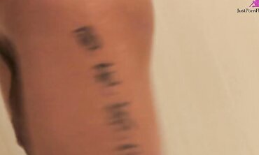 A gorgeous Asian girl waited for her friend from work and gave herself to be fucked in anal with all her might