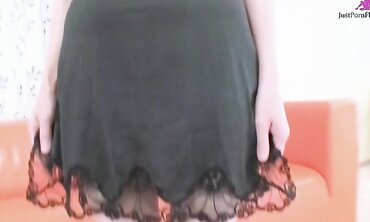 Mature Japanese Woman Mitsuyo Morita Gets Some Pussy Stimulation