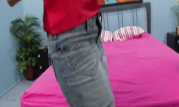 Ally Style Has Visible Camel Toe