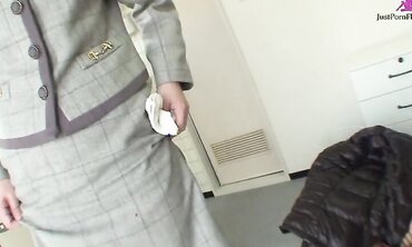 Mature Asian brunette with very hairy pussy Makiko Nakane having fun with a guy