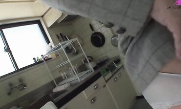 Mature Asian brunette with very hairy pussy Makiko Nakane having fun with a guy