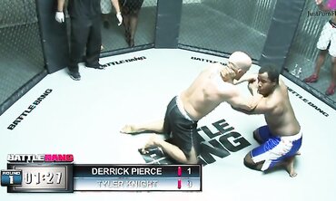 Sexy blonde Jessica Moorev fucked with MMA fighter
